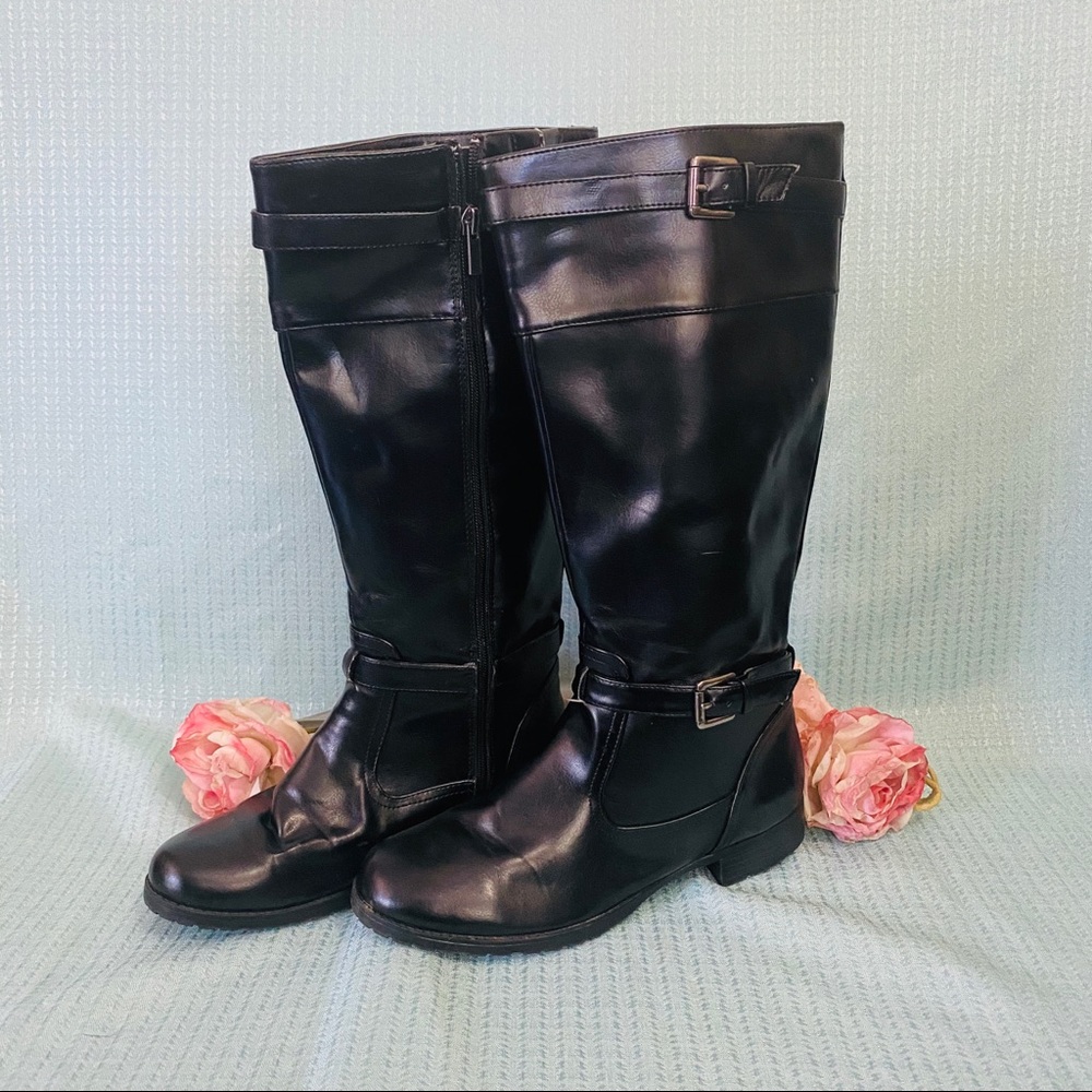 Chaps Winter Heel Boots